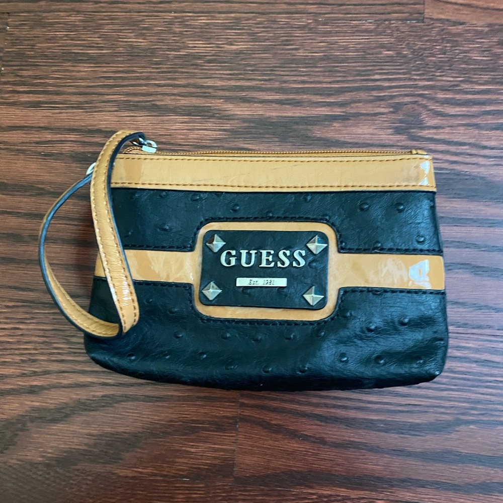 GUESS Black and Tan coin purse